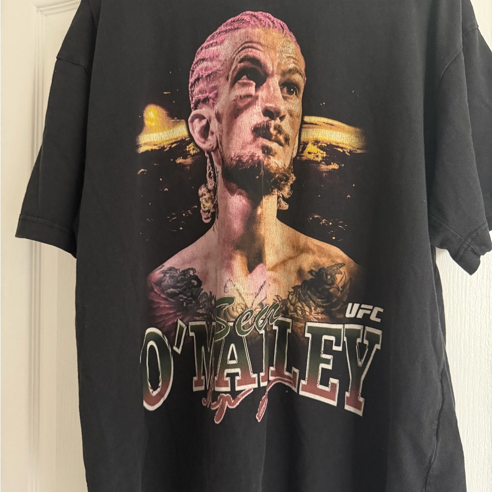 O’Malley UFC graphic shirt size large